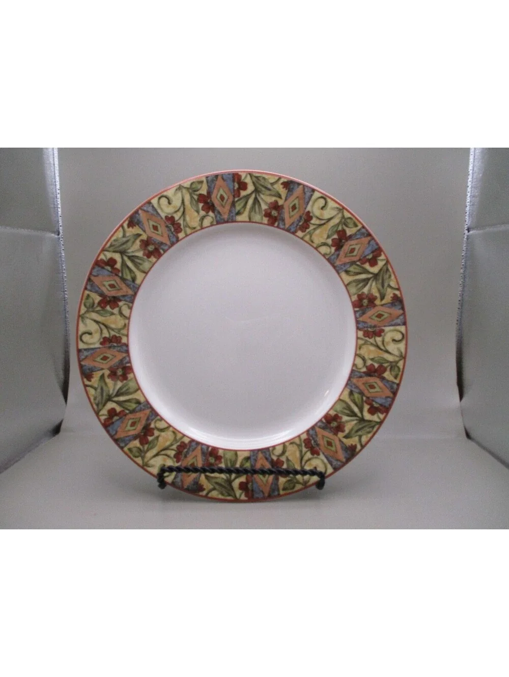Royal Doulton Cinnabar Dinner Plates Set of 4 (T.C. 1217 Vintage 1996)